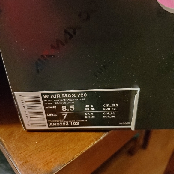 Women's Nike air max 720 - Picture 4 of 5